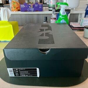 Nike Lebron 16 ‘Fresh Bred’